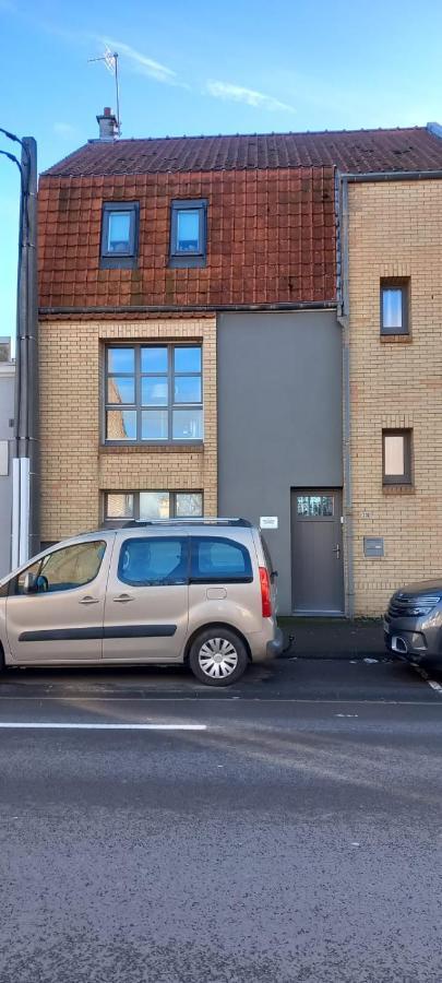 Agreable Et Spacieuse Maison Centre Ville Saint-Omer Buitenkant foto