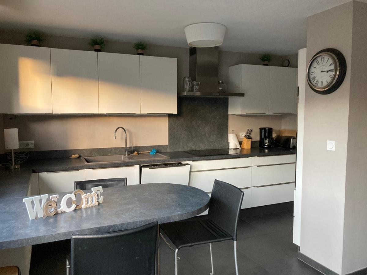 Agreable Et Spacieuse Maison Centre Ville Saint-Omer Buitenkant foto